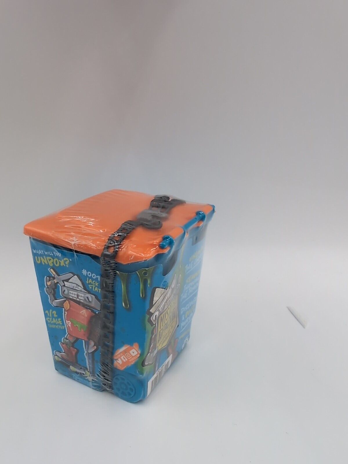 HEXBUG JUNK BOTS Trash Bin Assortment Kit Surprise Toys