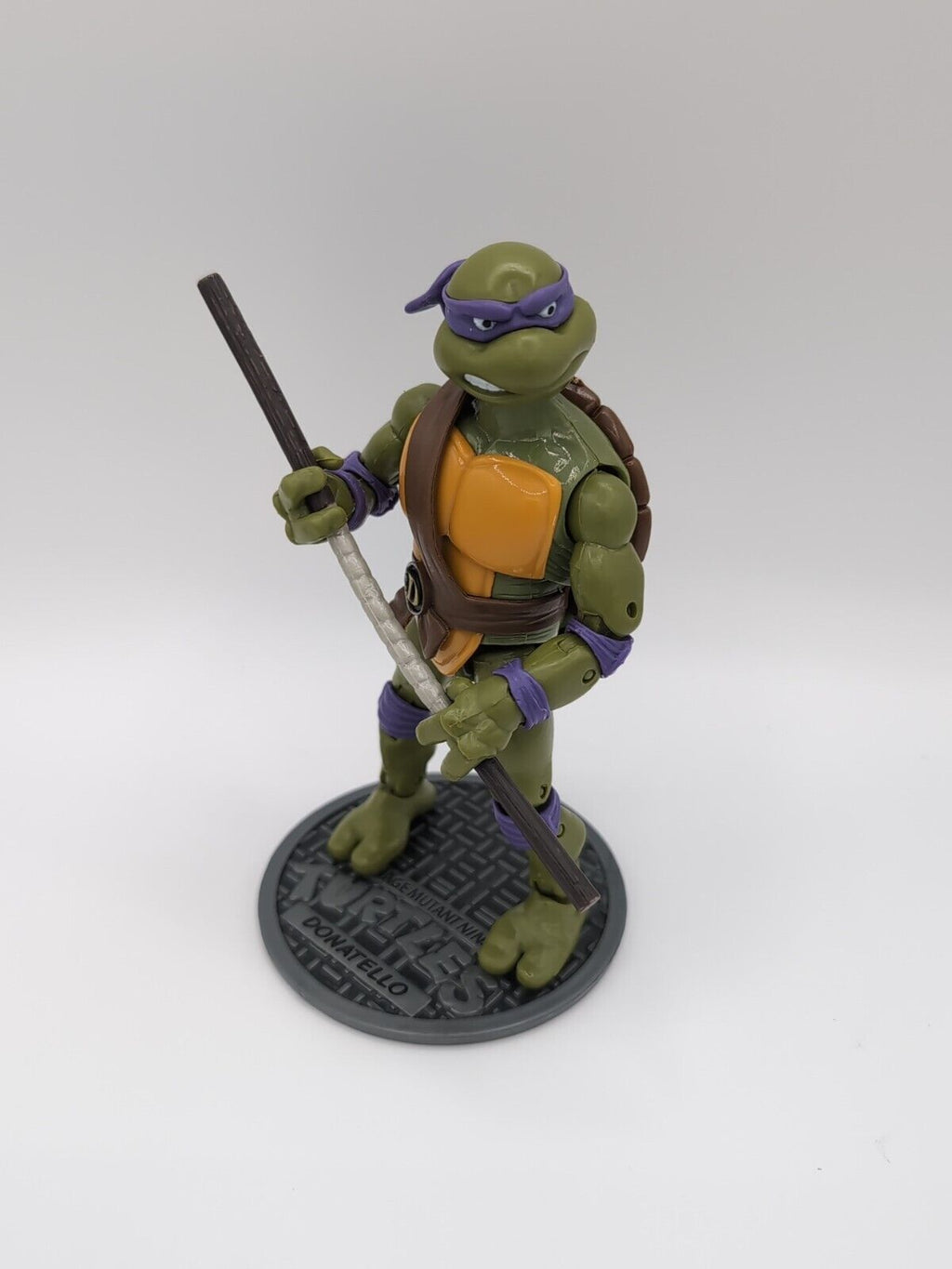 TMNT 7" Action Figure Donatello Teenage Mutant Ninja Turtles  With Weapons